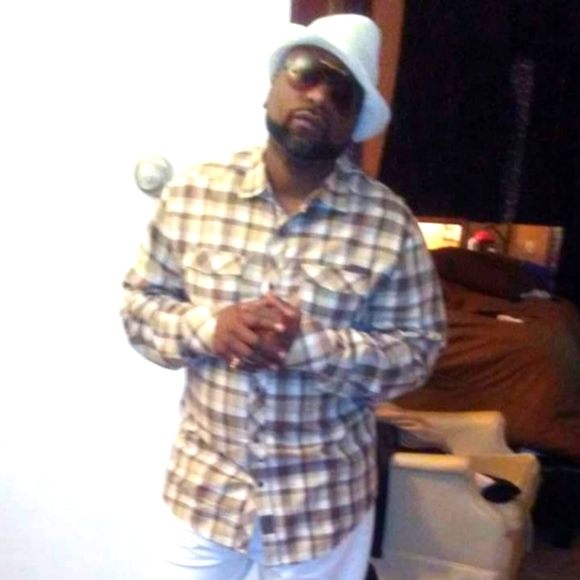 Make us an offer☺ thanks for stopping by - Picture 1 of 3